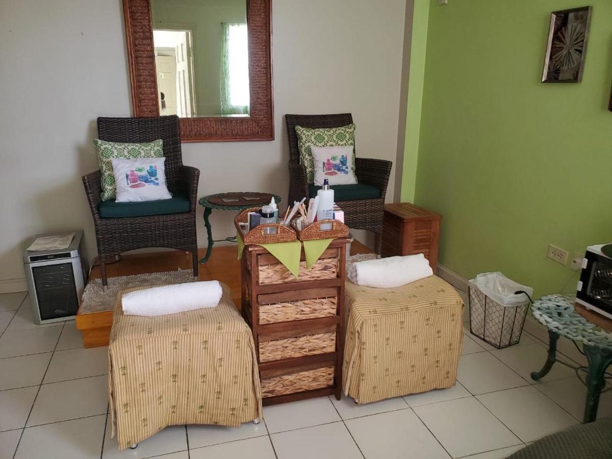 فندق Grenadine House كينغستاون المظهر الخارجي الصورة