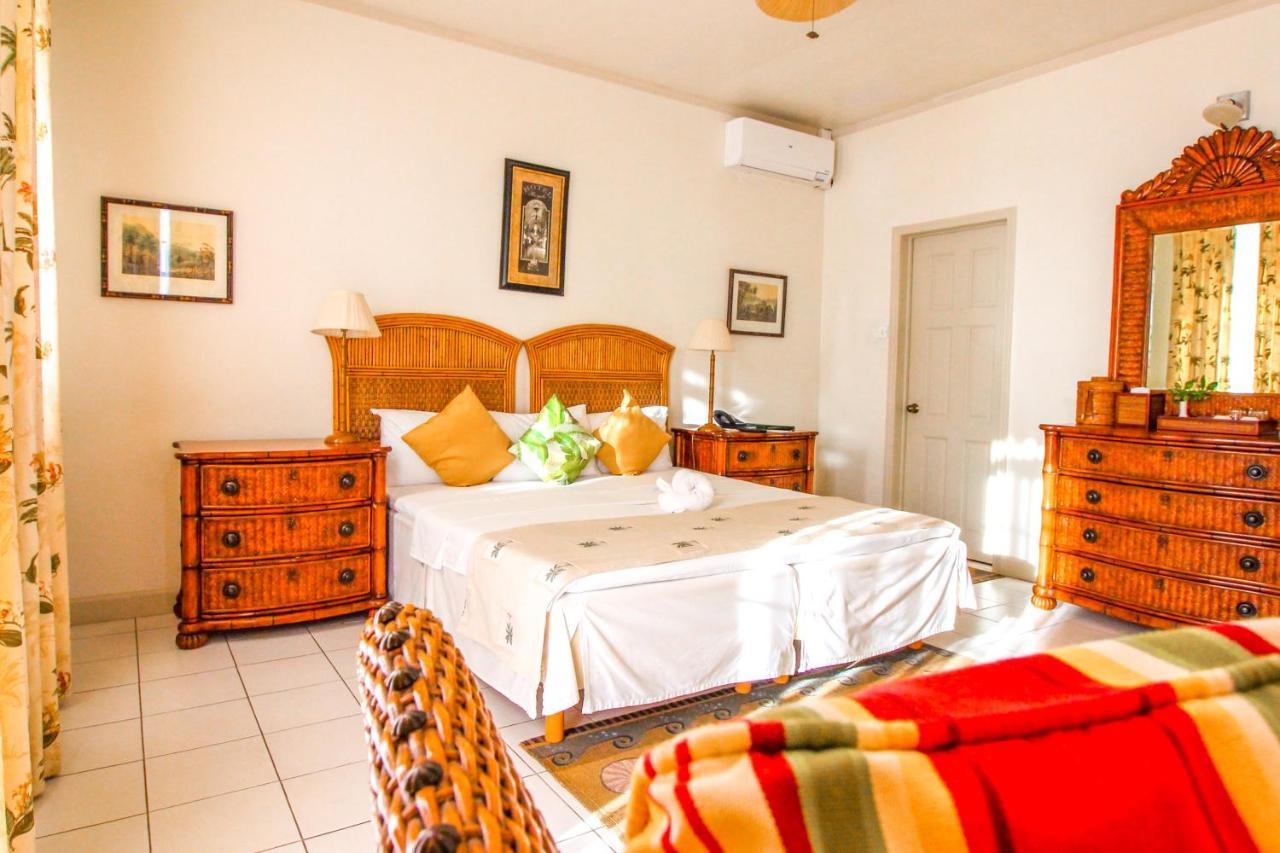 فندق Grenadine House كينغستاون المظهر الخارجي الصورة